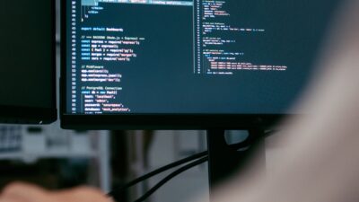 アンリアルエンジン（UE5）転職完全ガイド【2026年版】年収・職種・求人の探し方